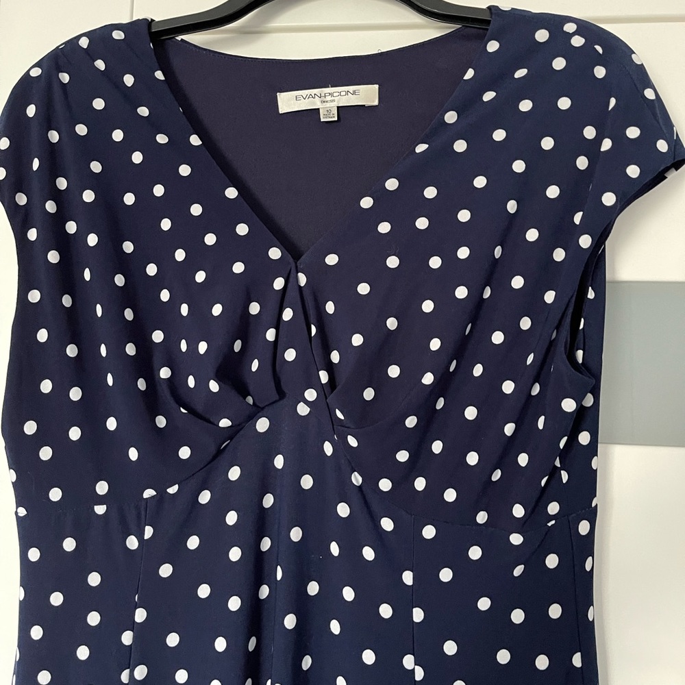 Beautiful summer dress Size 10